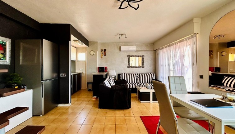 Reventa - Apartamento / piso - Torrevieja - La veleta