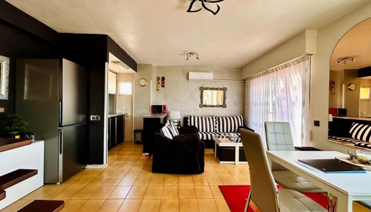 Reventa - Apartamento / piso - Torrevieja - La veleta