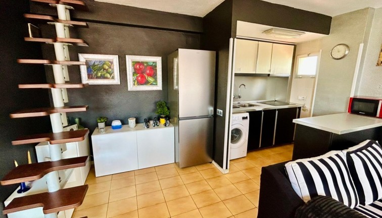 Reventa - Apartamento / piso - Torrevieja - La veleta