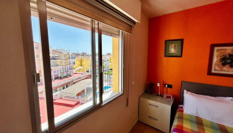 Reventa - Apartamento / piso - Torrevieja - La veleta