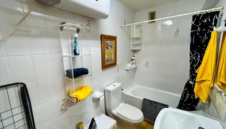 Reventa - Apartamento / piso - Torrevieja - La veleta
