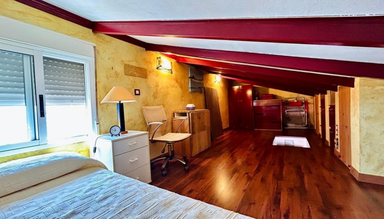 Reventa - Apartamento / piso - Torrevieja - La veleta