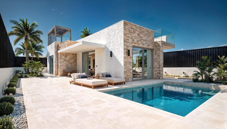 New Build - Chalet - Los Alcazares