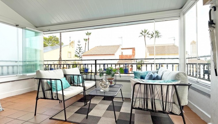 Resale - Chalet - Orihuela Costa - Villamartín