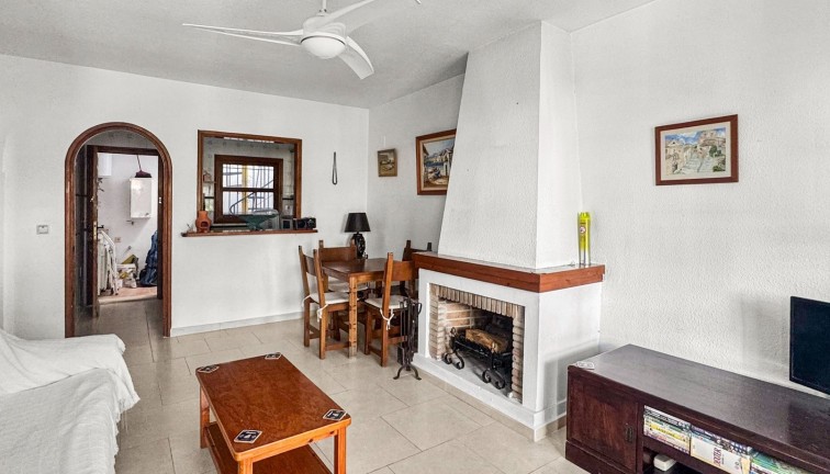 Resale - Bungalow - Torrevieja - Nueva Torrevieja