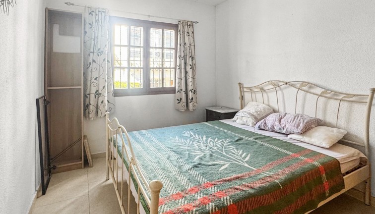 Resale - Bungalow - Torrevieja - Nueva Torrevieja