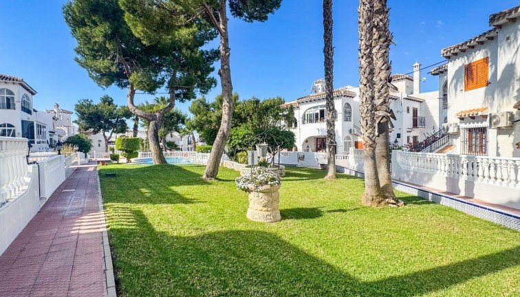 Resale - Bungalow - Torrevieja - Nueva Torrevieja