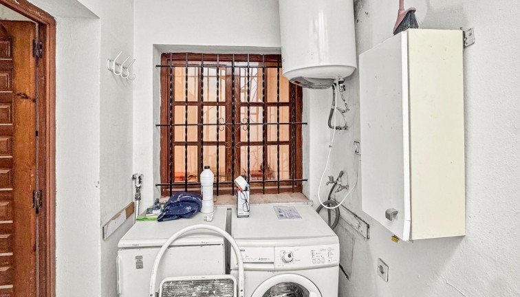 Resale - Bungalow - Torrevieja - Nueva Torrevieja