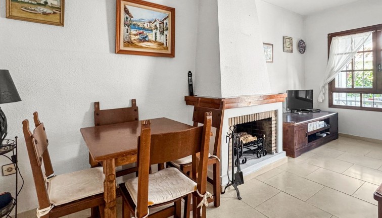Resale - Bungalow - Torrevieja - Nueva Torrevieja