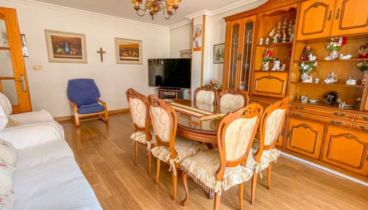 Reventa - Apartamento / piso - Torrevieja - Acequion