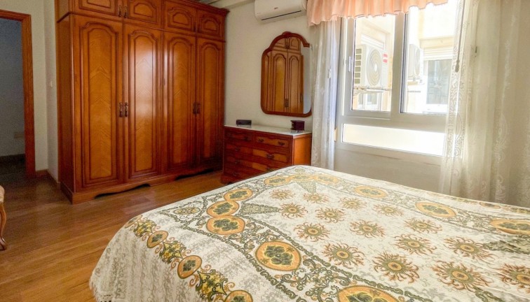 Reventa - Apartamento / piso - Torrevieja - Acequion