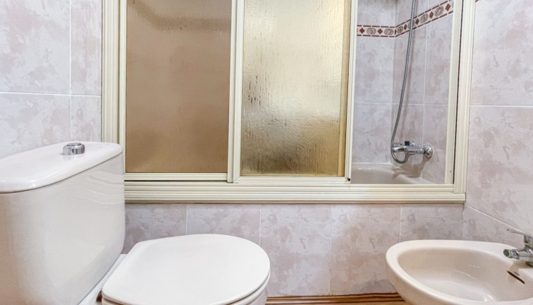 Reventa - Apartamento / piso - Torrevieja - Acequion