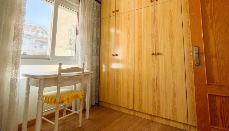 Reventa - Apartamento / piso - Torrevieja - Acequion