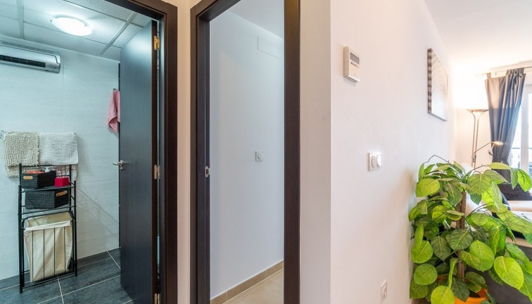 Resale - Apartment - Orihuela Costa - Villamartín