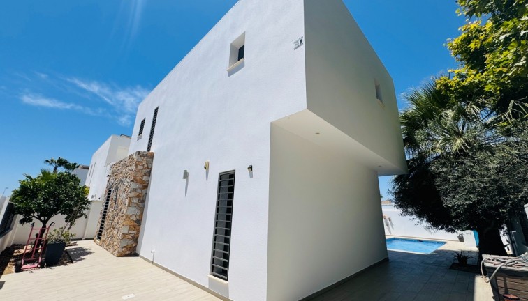 Resale - Chalet - San Pedro del Pinatar - Lo pagan