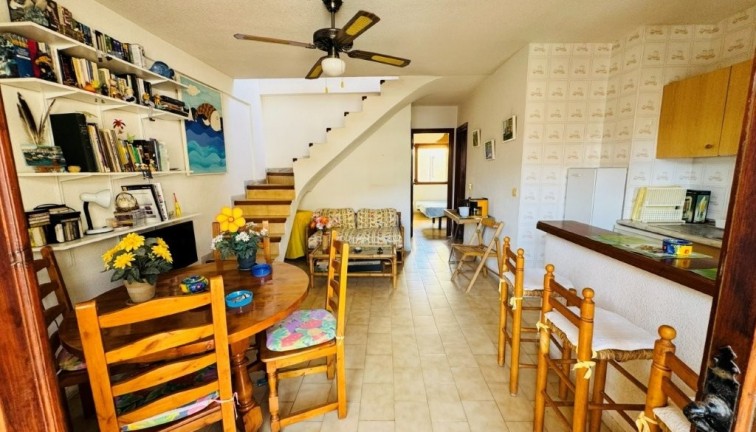 Reventa - Apartamento dúplex - La Mata - LA MATA