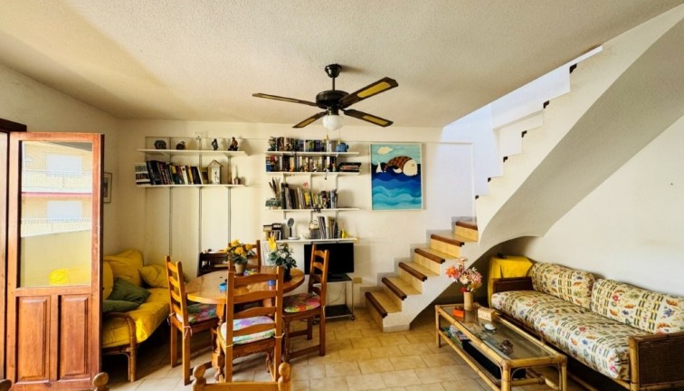 Reventa - Apartamento dúplex - La Mata - LA MATA