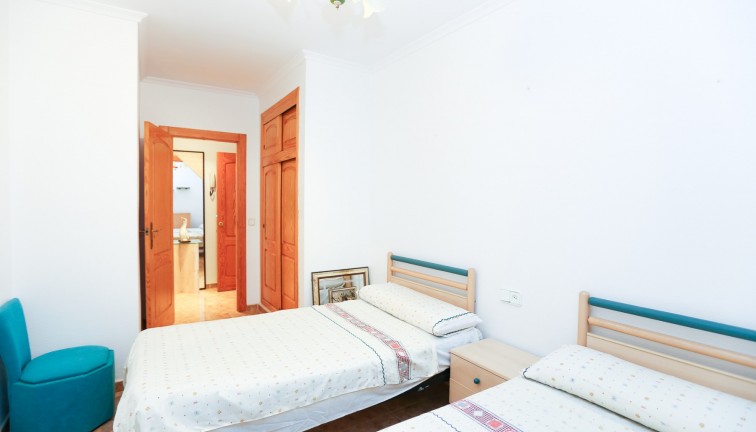Reventa - Apartamento / piso - La Mata - LA MATA