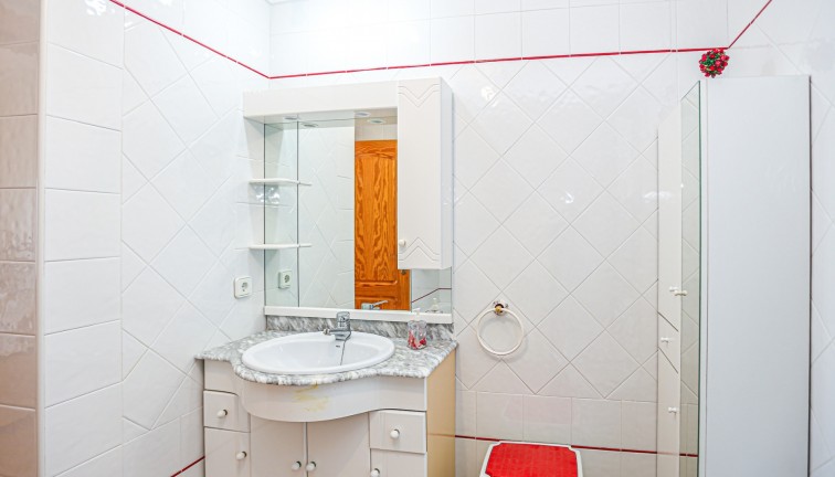 Reventa - Apartamento / piso - La Mata - LA MATA