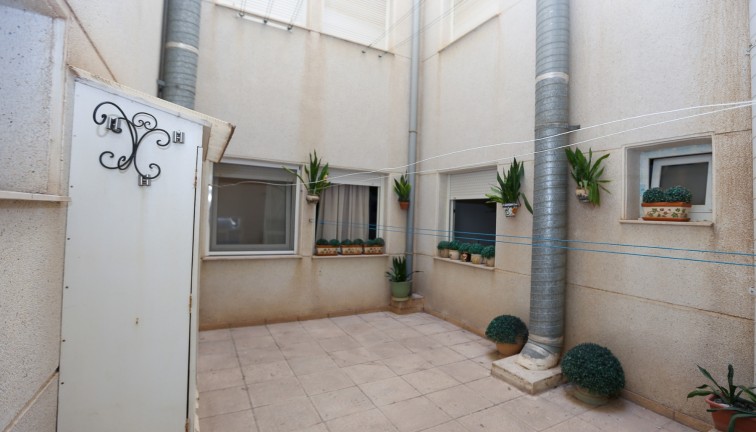 Reventa - Apartamento / piso - La Mata - LA MATA