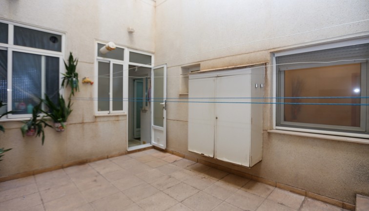 Reventa - Apartamento / piso - La Mata - LA MATA