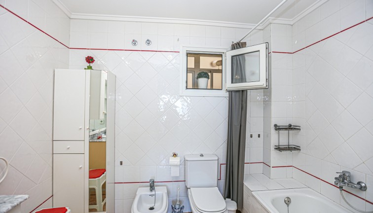 Reventa - Apartamento / piso - La Mata - LA MATA