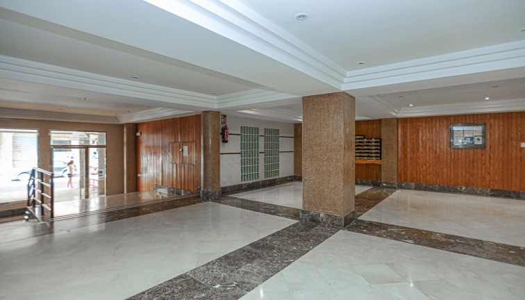 Reventa - Apartamento / piso - La Mata - LA MATA