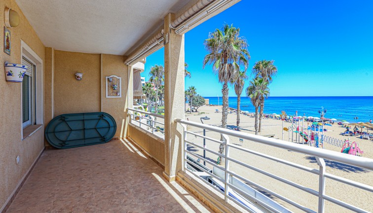 Reventa - Apartamento / piso - La Mata - LA MATA