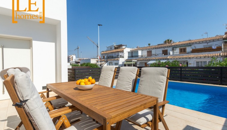Resale - Semi-Detached - Torrevieja - La Rosaleda