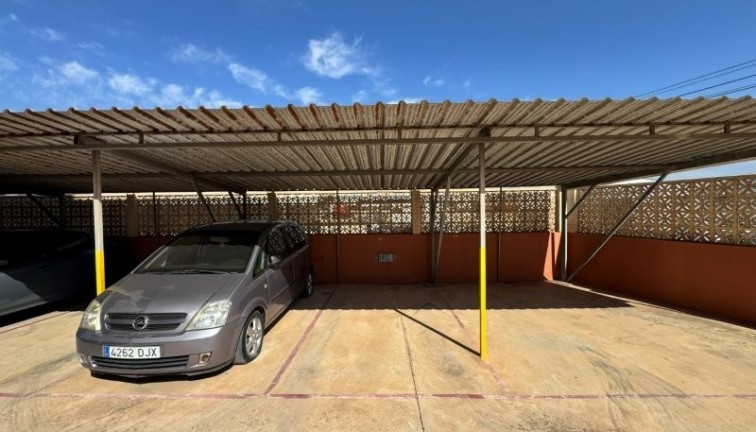 Resale - Apartment - Torrevieja - Aguas Nuevas