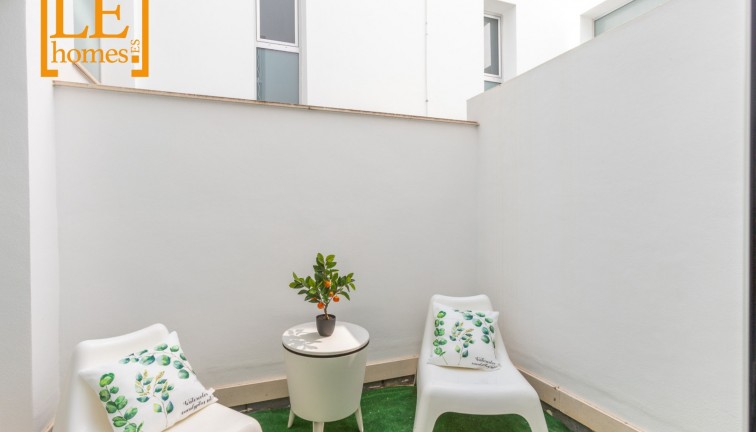 Resale - Semi-Detached - Torrevieja - La Rosaleda