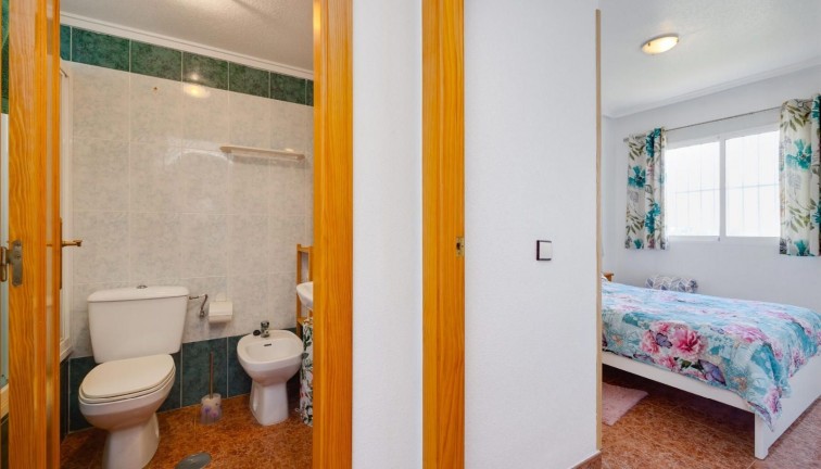 Resale - Apartment - Torrevieja