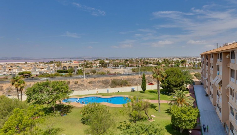 Resale - Apartment - Torrevieja