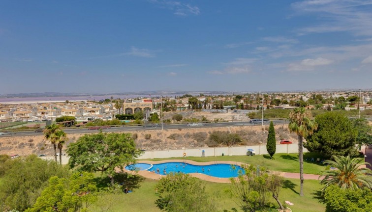 Resale - Apartment - Torrevieja