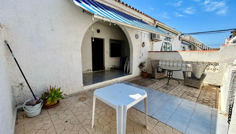 Jälleenmyynti - Paritalo/Rivitalo - Torrevieja - San Luis