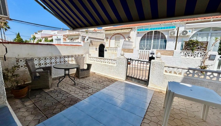 Jälleenmyynti - Paritalo/Rivitalo - Torrevieja - San Luis