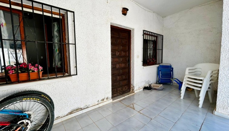 Jälleenmyynti - Paritalo/Rivitalo - Torrevieja - San Luis