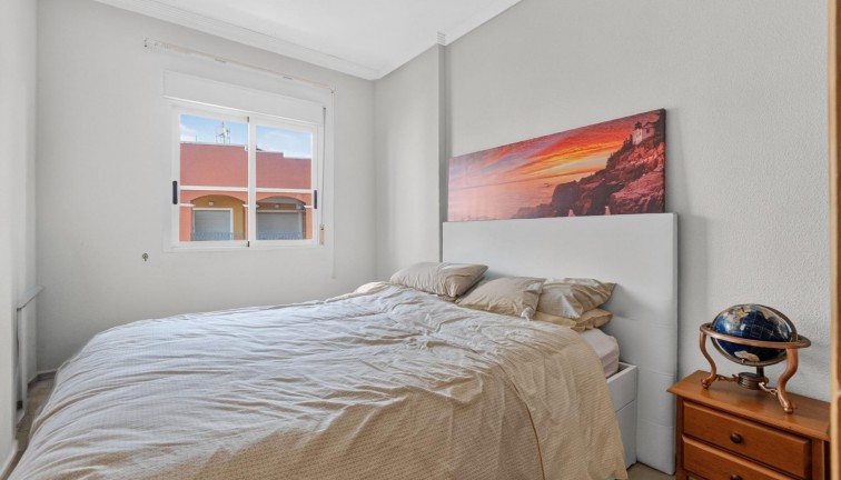 Resale - Apartment - Top Floor Apartment - Torrevieja - Torreblanca