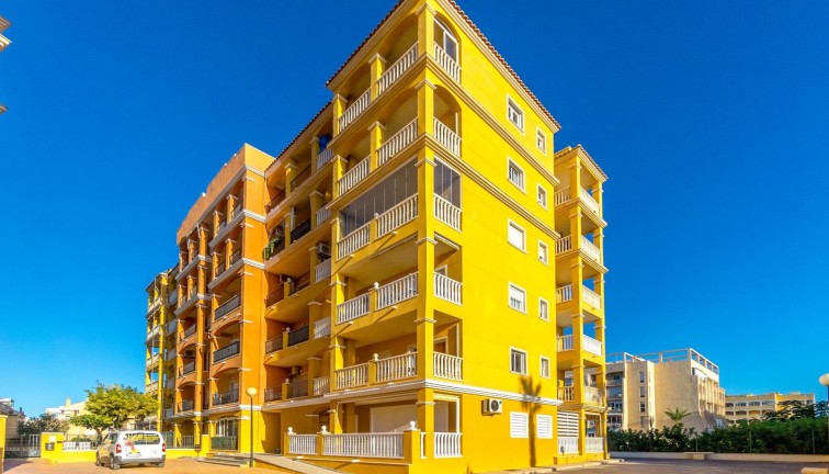Resale - Apartment - Top Floor Apartment - Torrevieja - Torreblanca