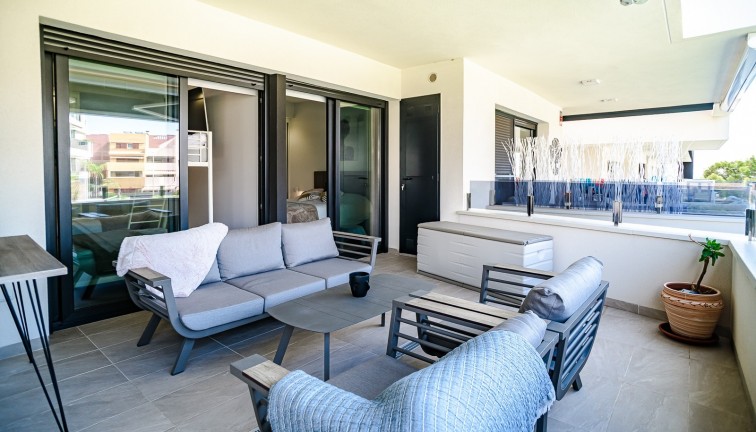 Resale - Apartment - Torrevieja