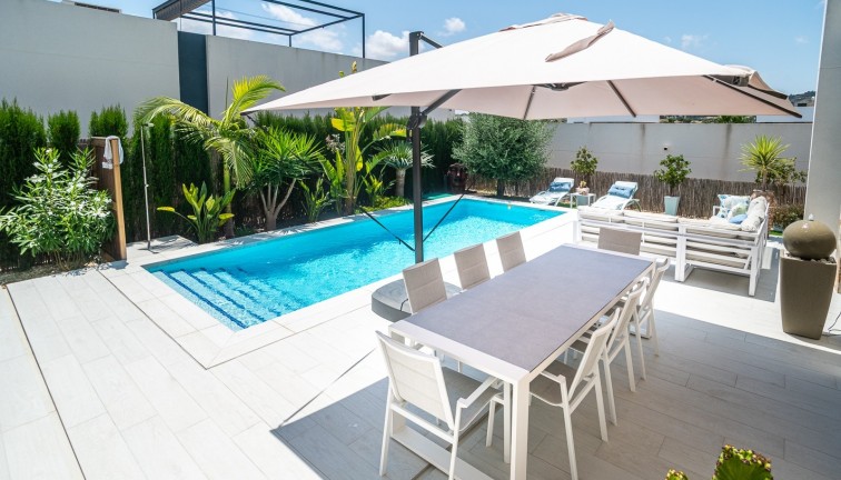 Resale - Chalet - Algorfa - La Finca Golf