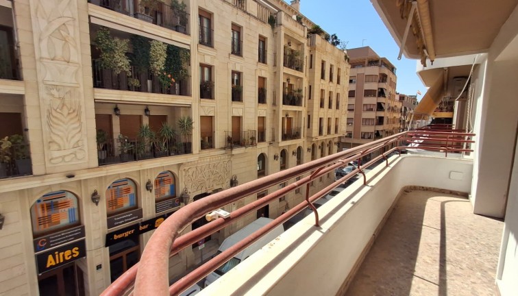 Resale - Apartment - Orihuela