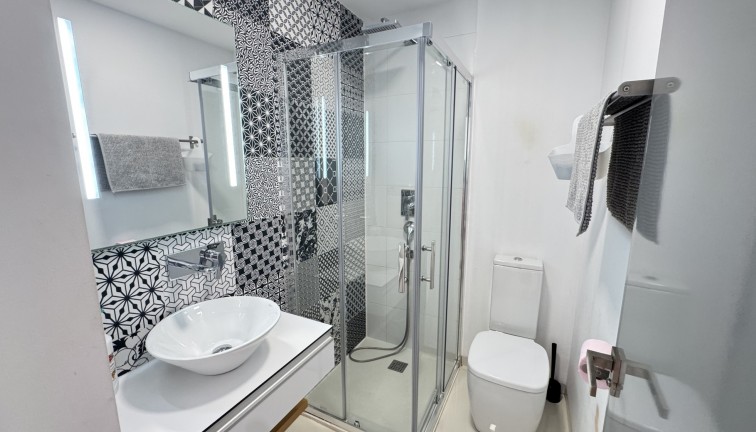 Reventa - Apartamento / piso - Pilar de la Horadada