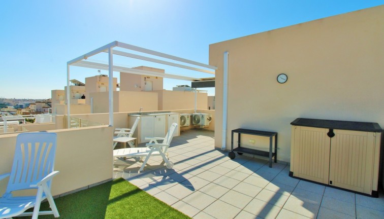 Jälleenmyynti - Erillistalo - Villamartín