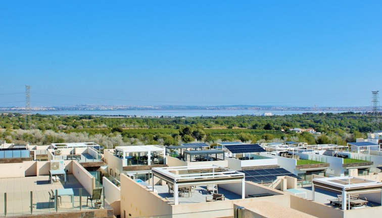 Jälleenmyynti - Erillistalo - Villamartín