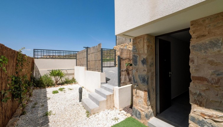 Uudistuotanto - Erillistalo - Algorfa - La Finca Golf