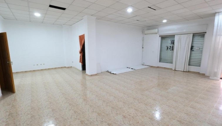 Resale - Commercial - Torrevieja