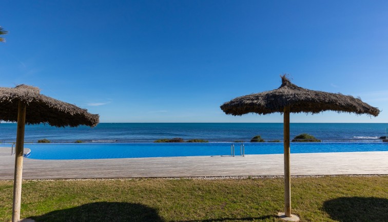 Resale - Apartment - Torrevieja - Punta Prima