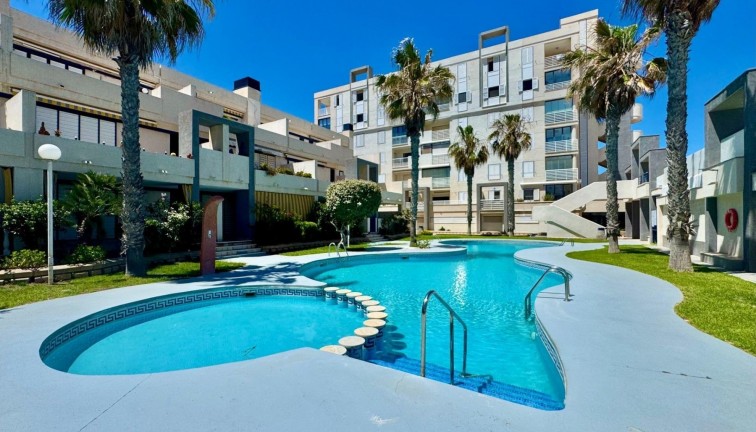 Jälleenmyynti - Asunto - Torrevieja - LA MATA