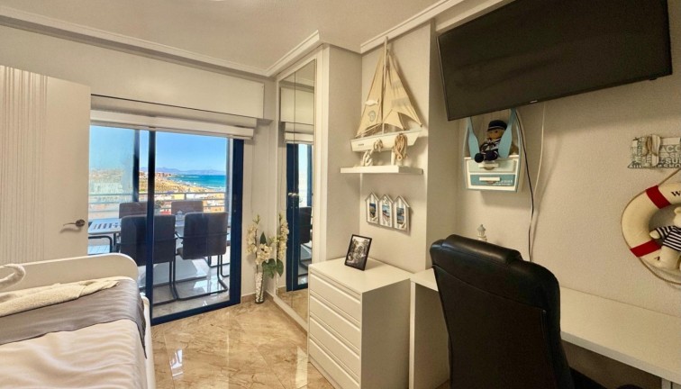 Jälleenmyynti - Asunto - Torrevieja - LA MATA